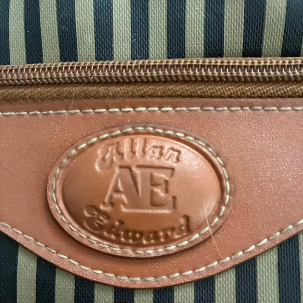 Allen Edward Black/Khaki Striped Purse